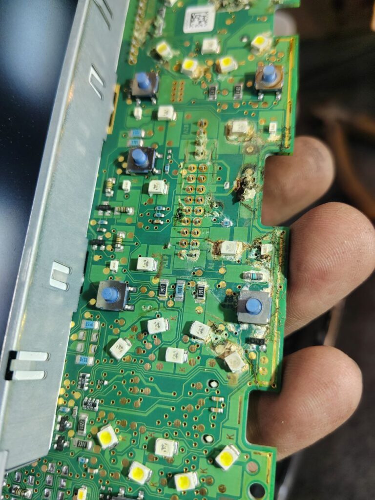 photo_2025-11-20_17-28-29